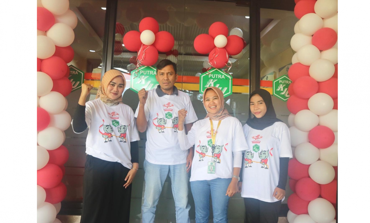 Hijau Putih Cat Air Hari Hutan Sedunia Konten Instagram (1080 × 500 px) (1920 × 1080 px)-3